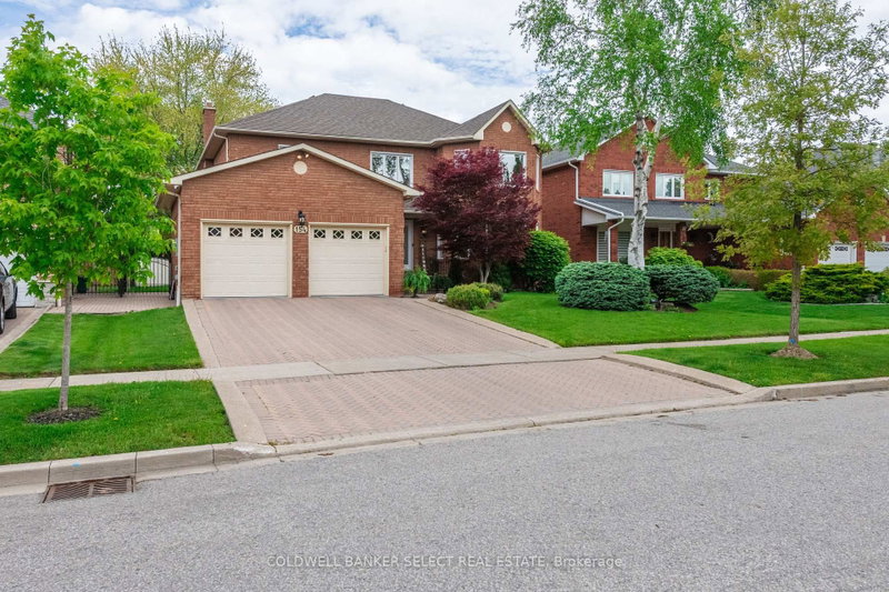 154 Conti Crescent