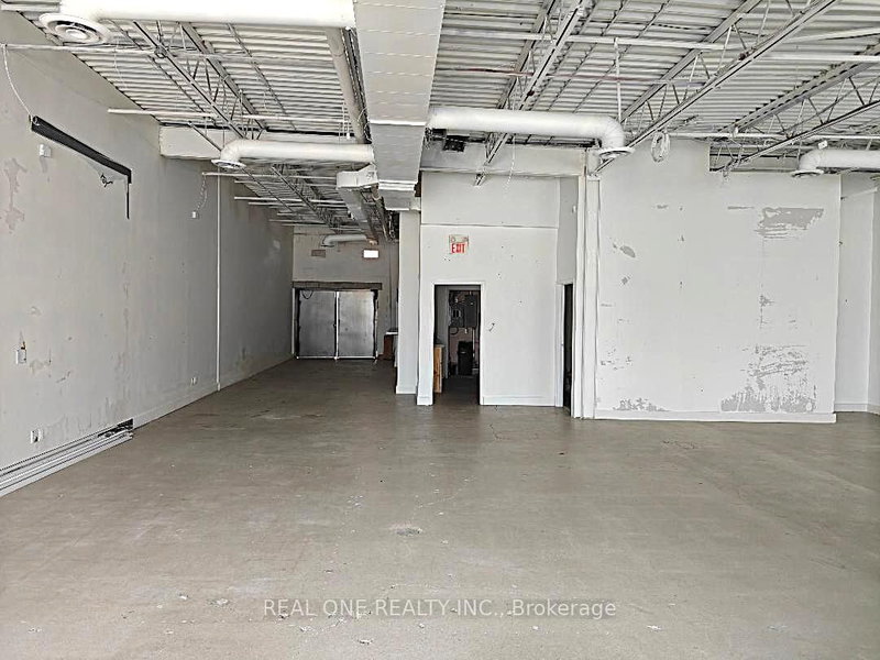 120 Mulock Dr photo 4