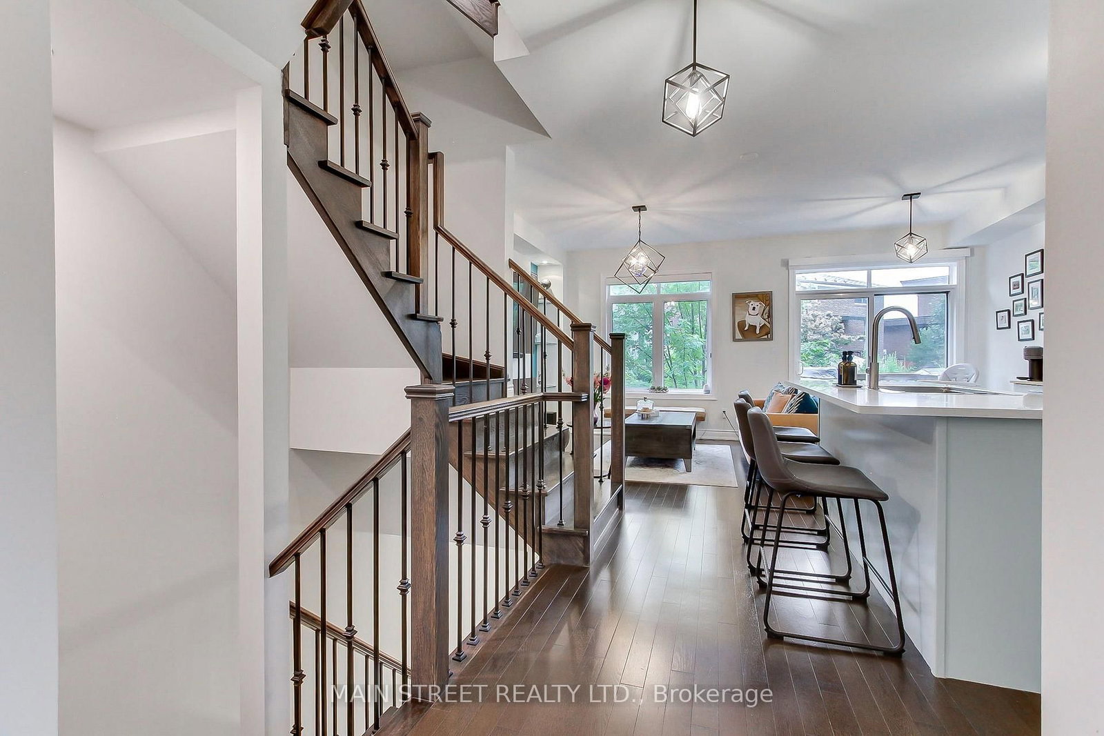 26 Queen Mary Court • Vaughan, ON photo 10
