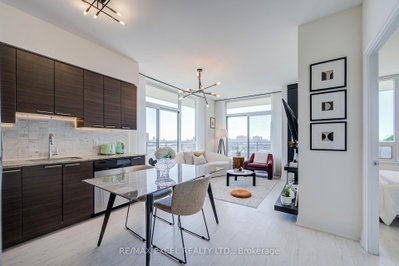 Condo leased at 705-85 North Park Road, Vaughan, Ontario, L4J 0H8 - Beverley Glen - MLS: N13670742