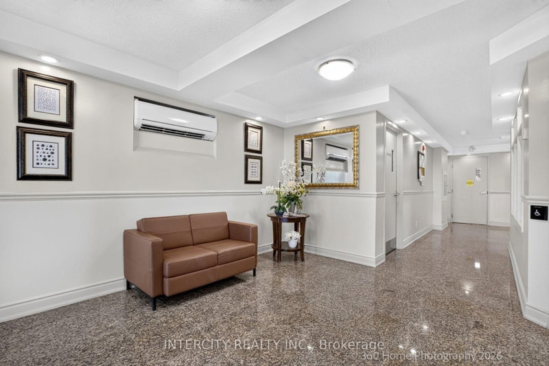304 - 245 Pine Grove Road