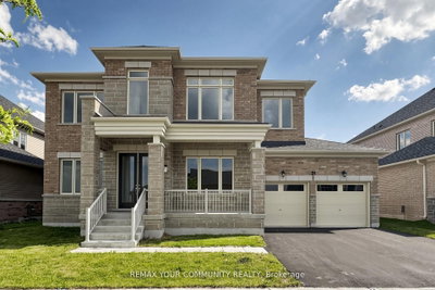 31 Lorrain Hand Crescent