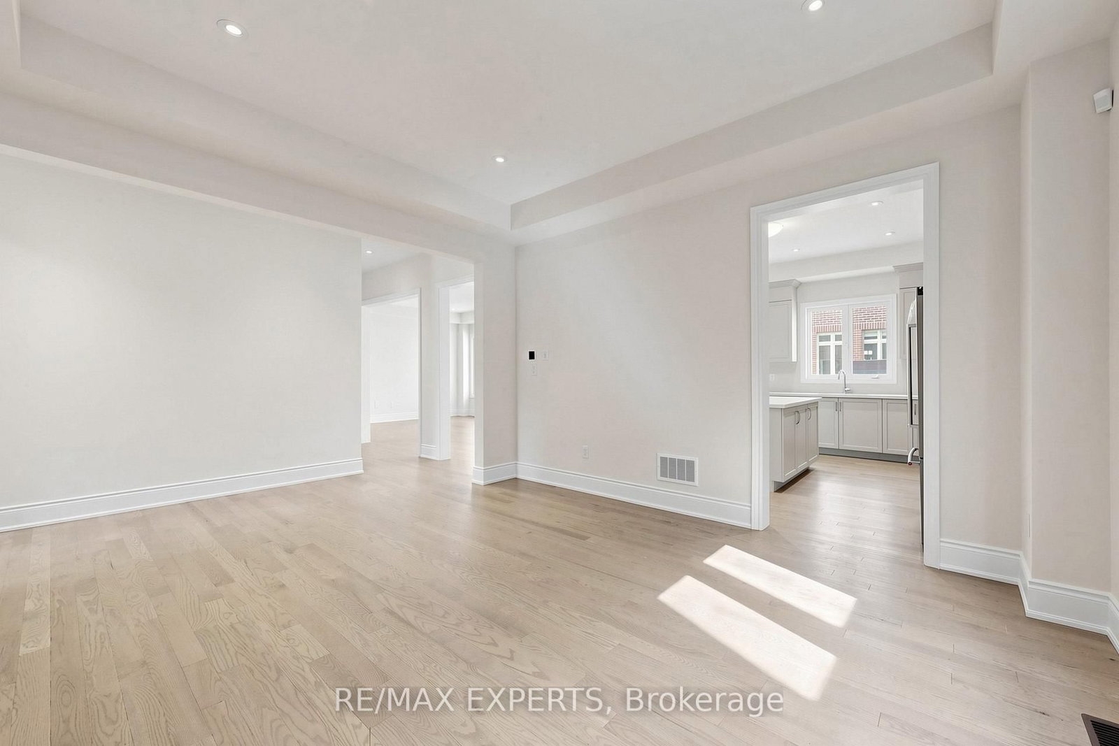 60 Bud Leggett Crescent • Georgina, ON photo 17