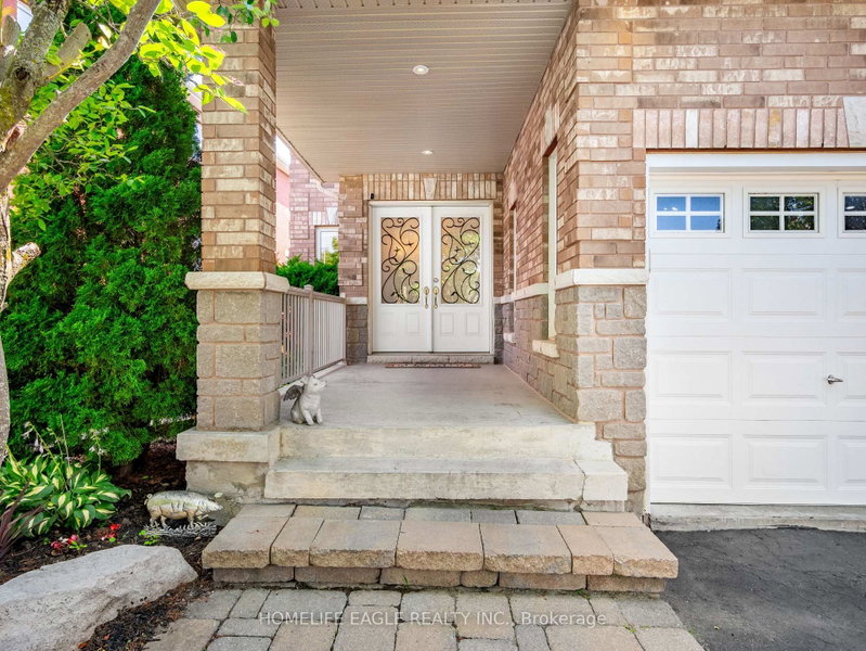 25 Meadowview Drive