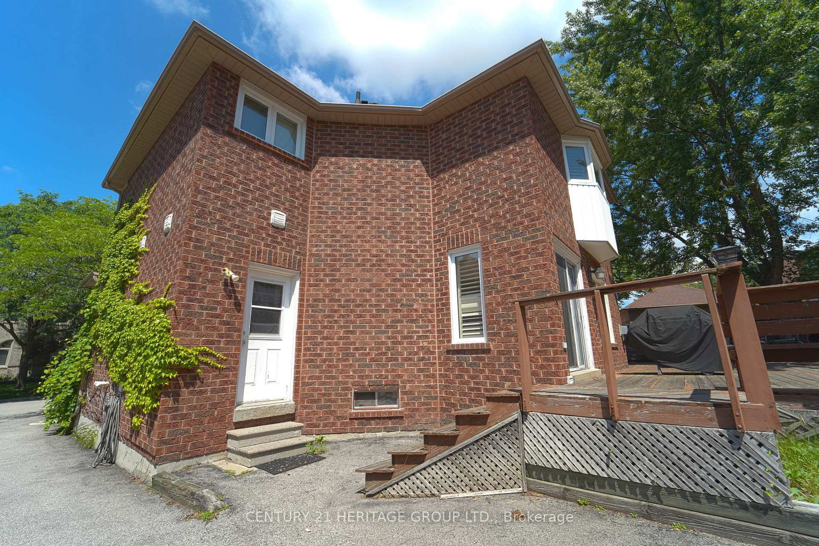 3 Primrose Path Crescent • Markham, ON photo 9