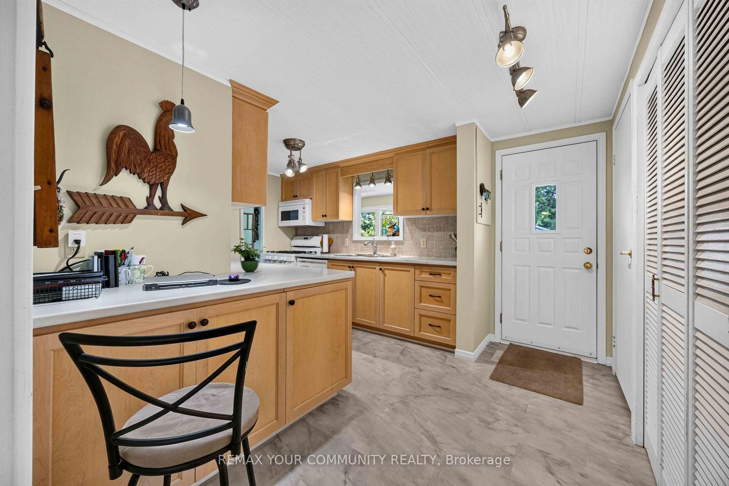 131 Roxanna Drive • Georgina, ON photo 13