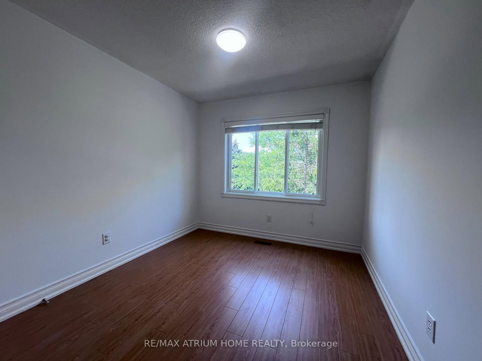 18 Breezeway Crescent • Richmond Hill, ON photo 3