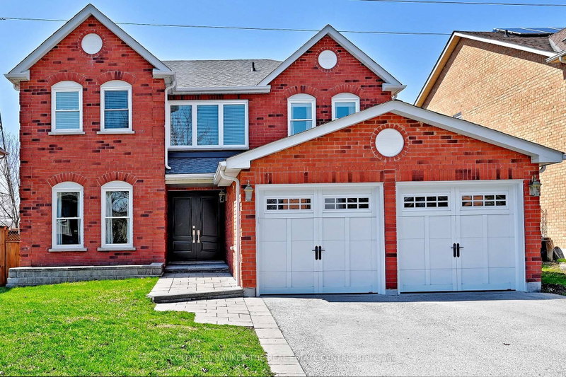 194 Chambers Crescent