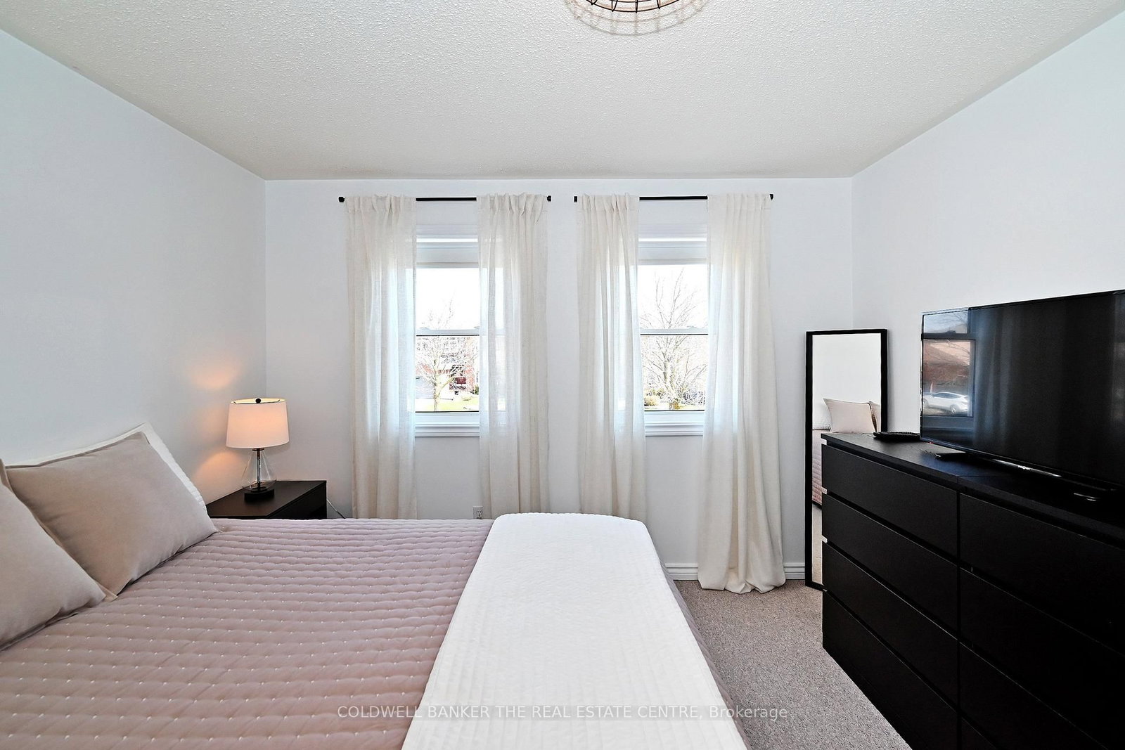 194 Chambers Crescent • Newmarket, ON photo 33