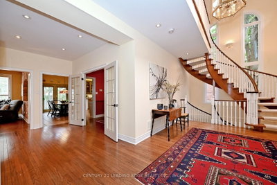 7 Normandale Road • Markham, ON photo 8