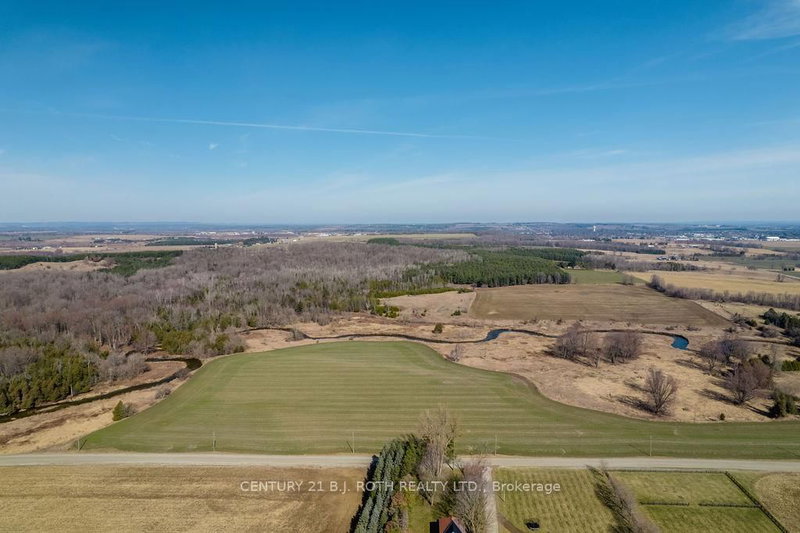 7468 25th Side Road