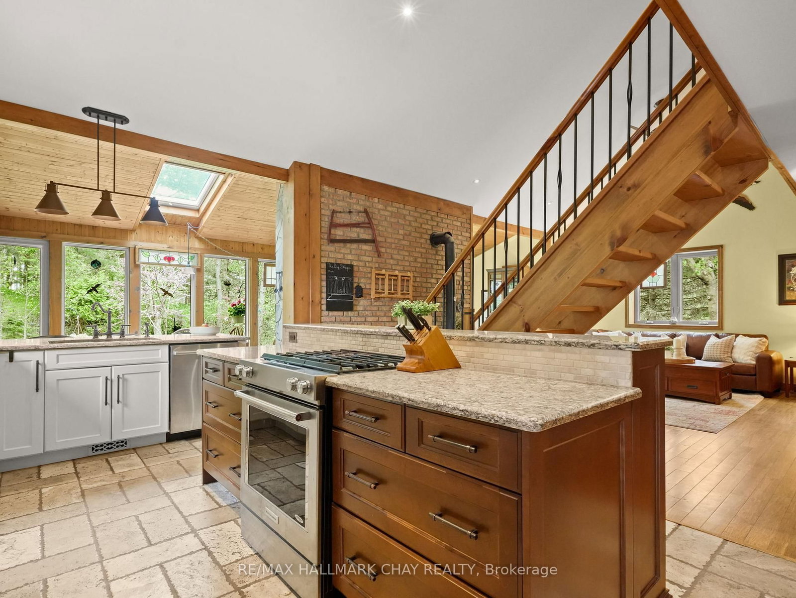 2043 Concession 5 Road • Adjala-Tosorontio, ON photo 17