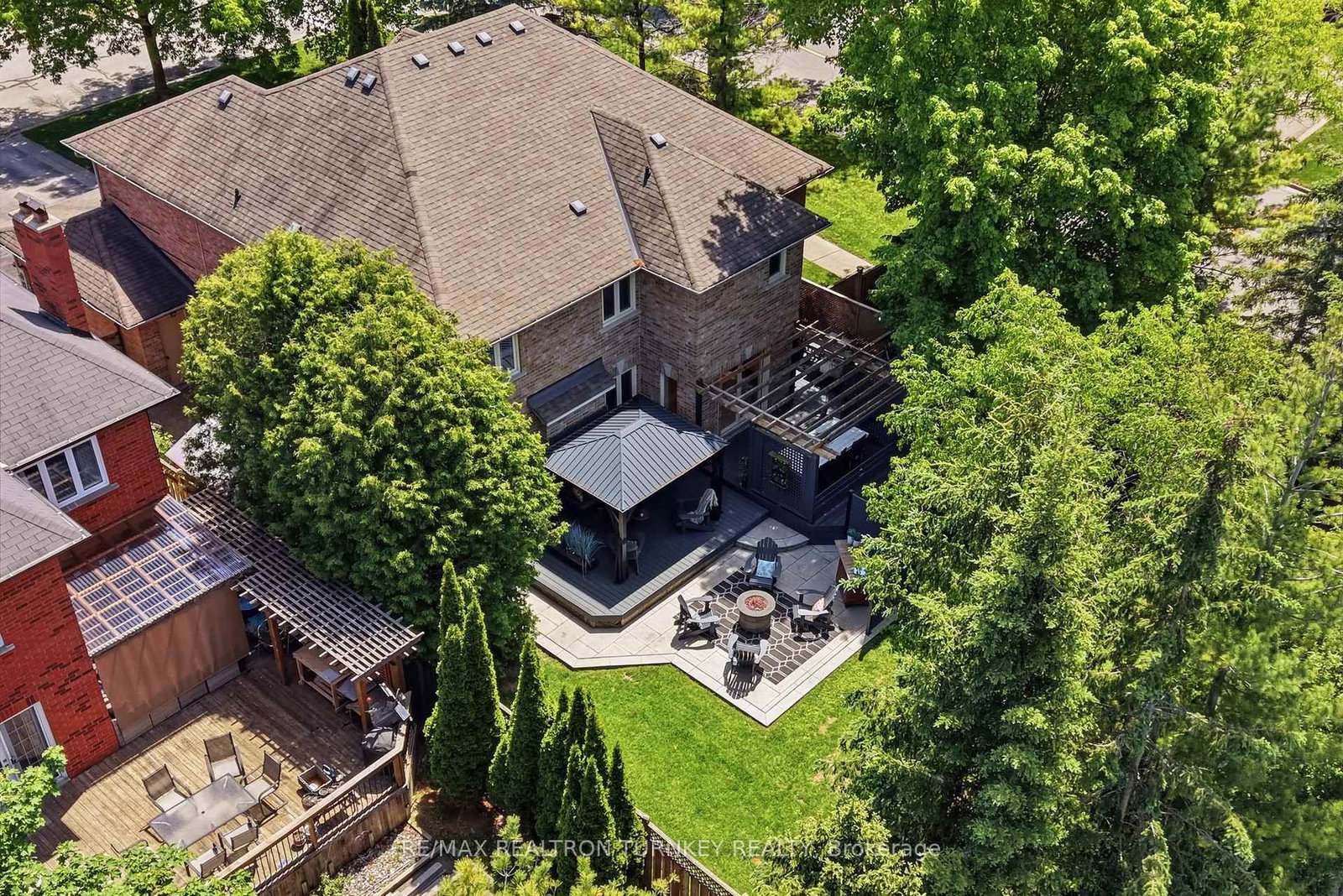 818 Exceller Circle • Newmarket, ON photo 50