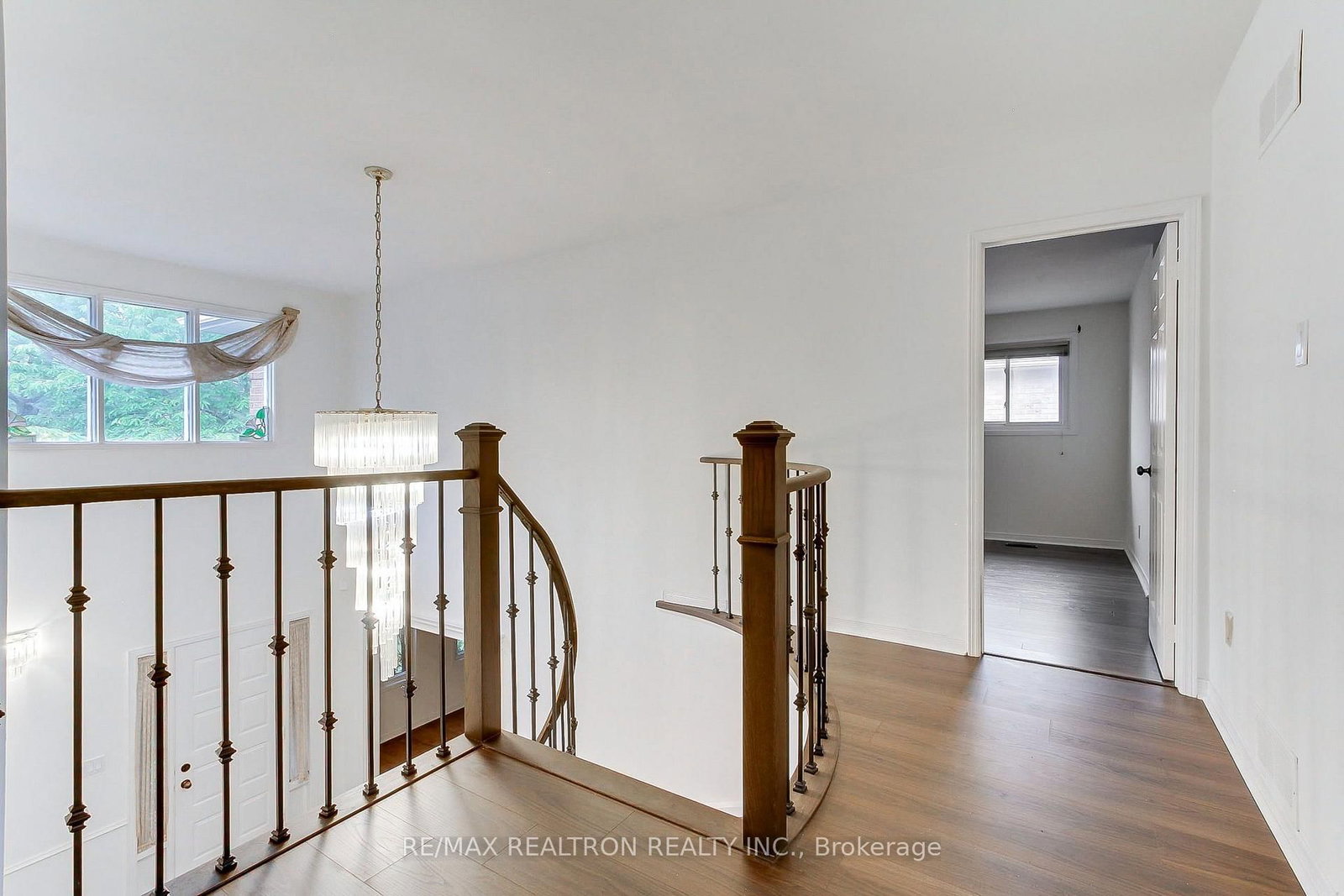 19 Crystal Drive N • Richmond Hill, ON photo 26