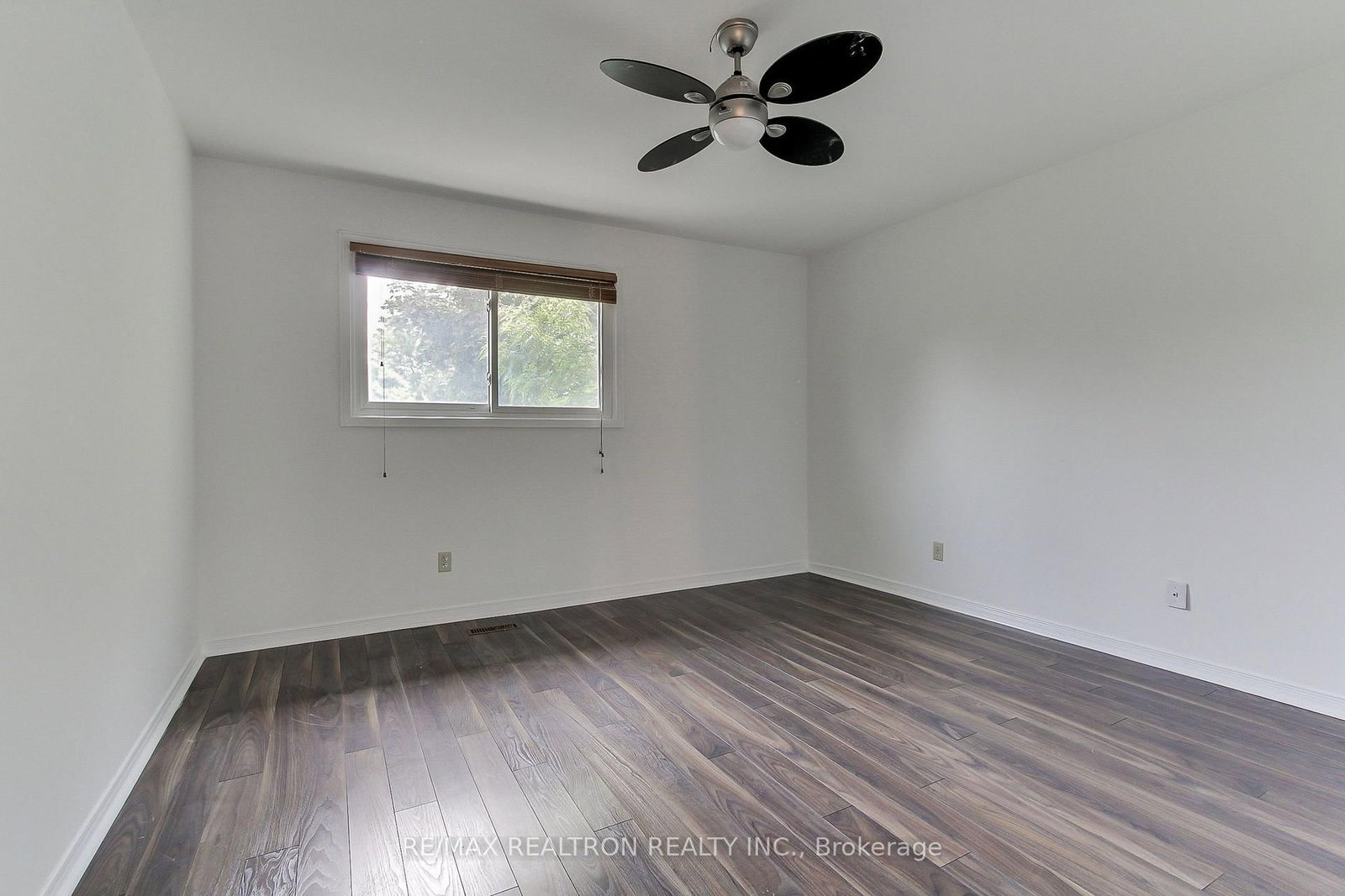 19 Crystal Drive N • Richmond Hill, ON photo 35