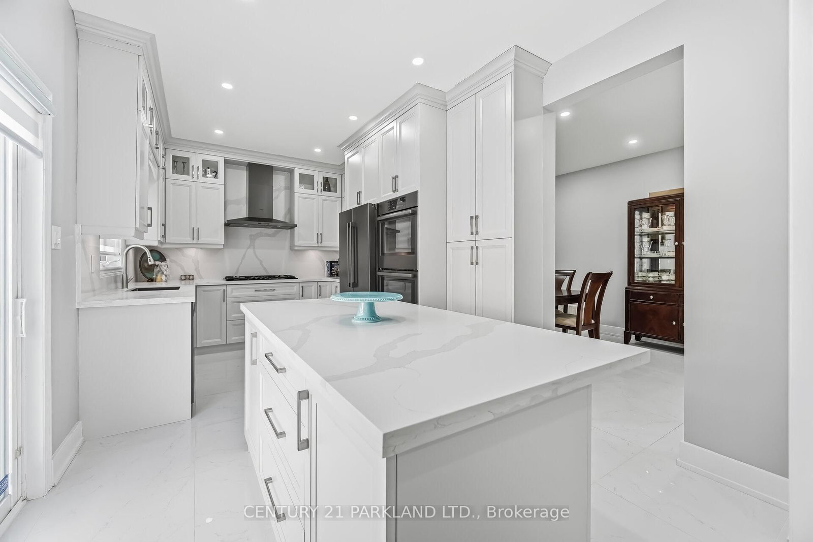 15 Jonas Millway • Whitchurch-Stouffville, ON photo 11