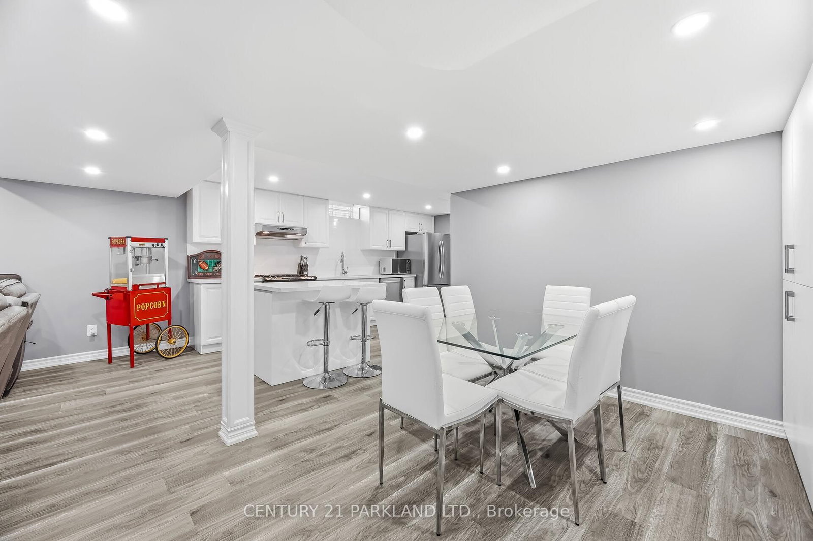 15 Jonas Millway • Whitchurch-Stouffville, ON photo 39