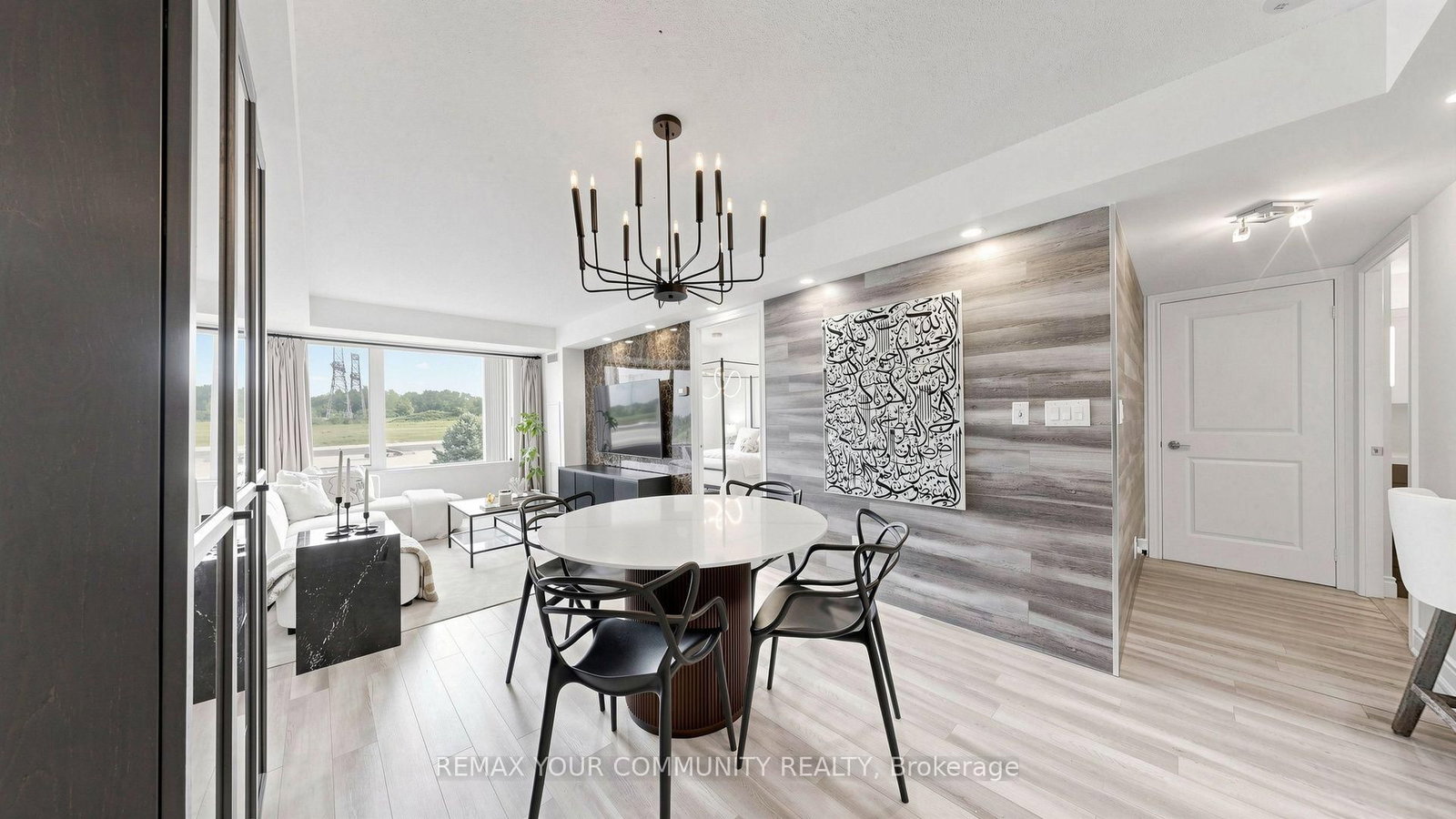 273 South Park Road • #215 • Markham, ON photo 12