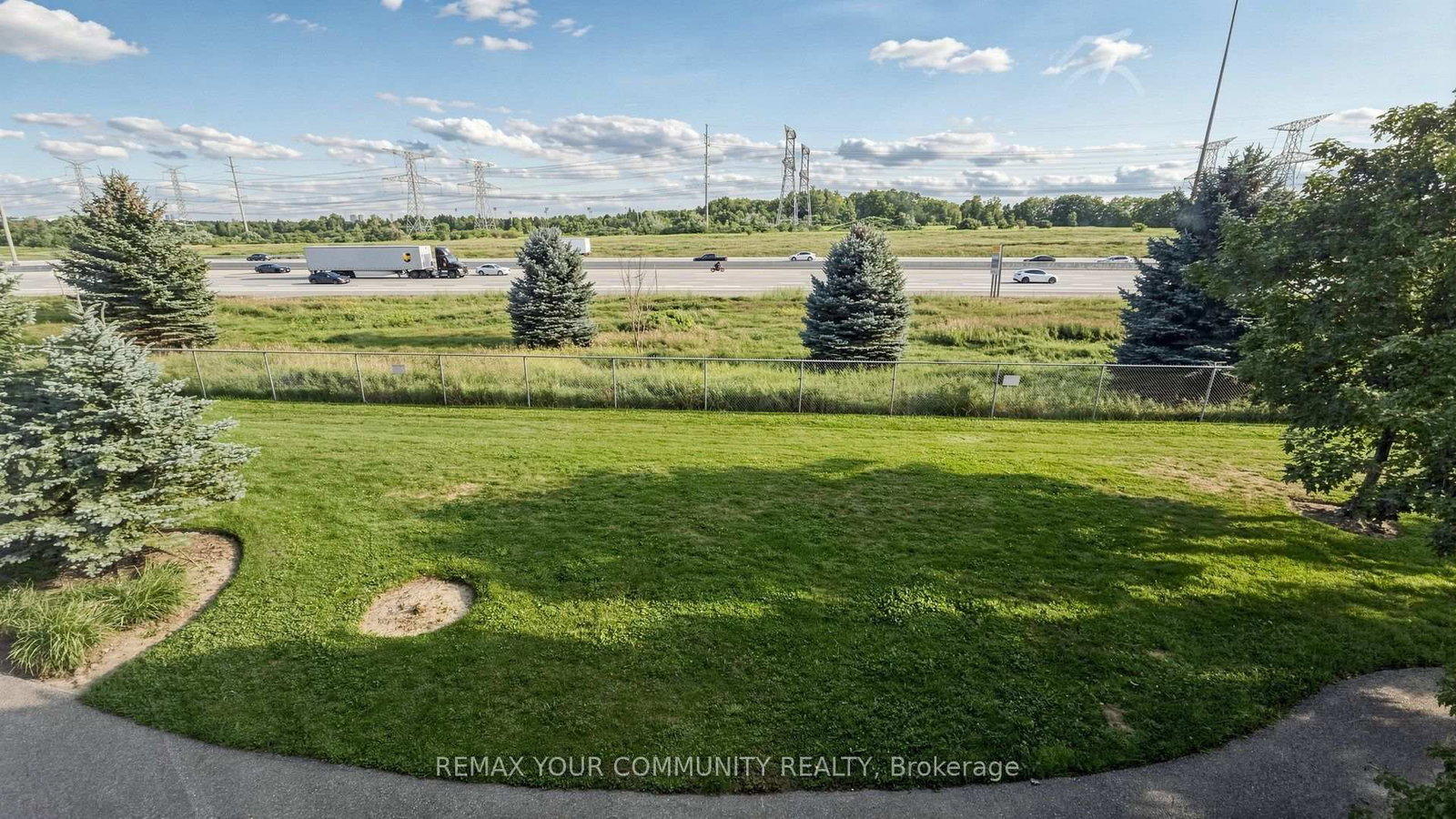 273 South Park Road • #215 • Markham, ON photo 27