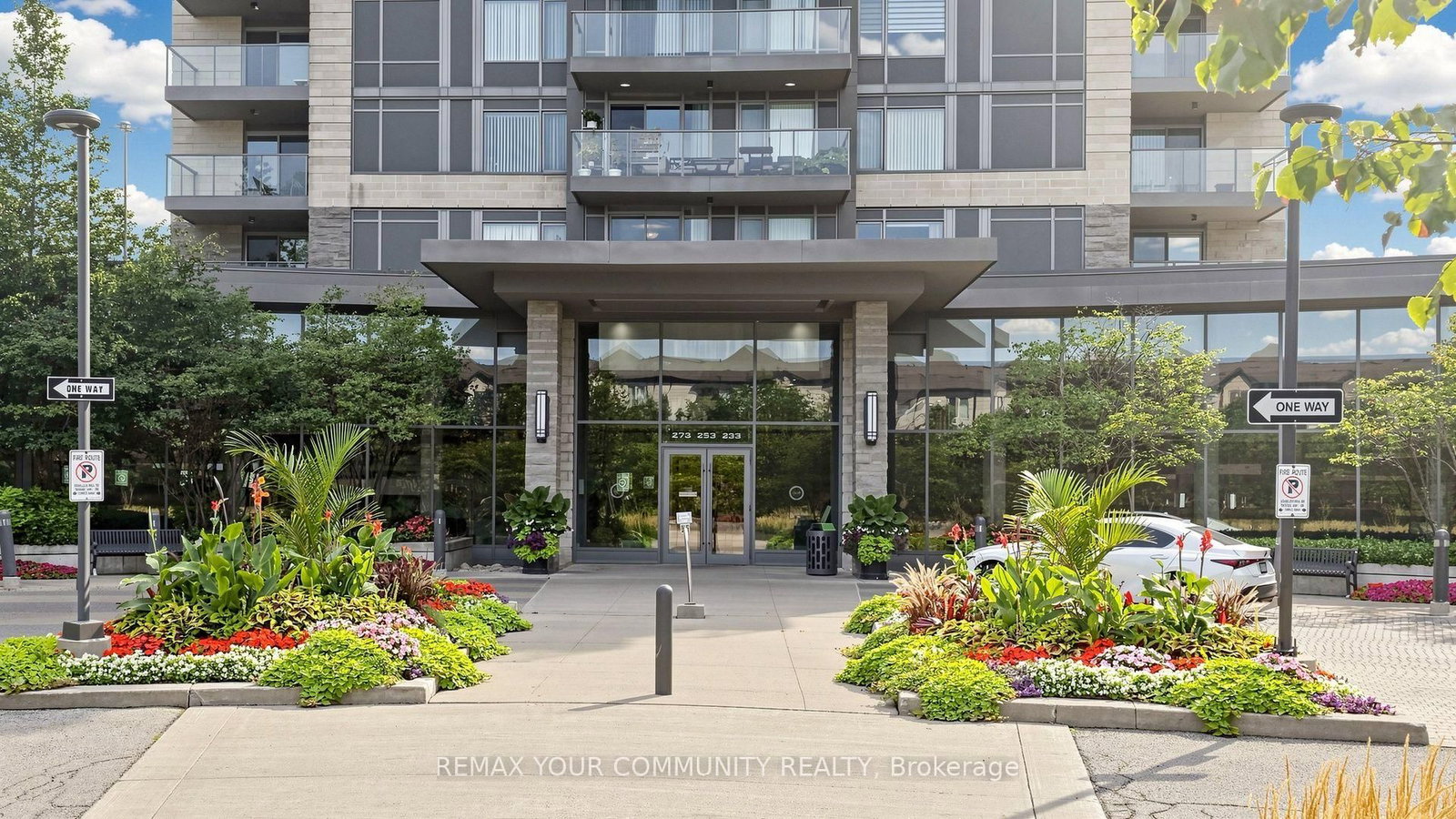 273 South Park Road • #215 • Markham, ON photo 4