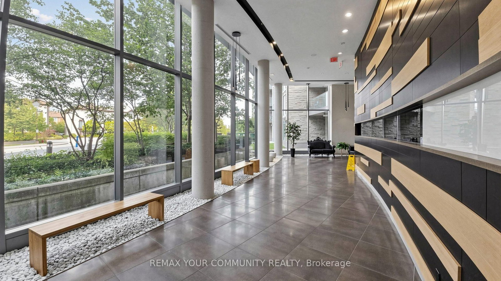 273 South Park Road • #215 • Markham, ON photo 8