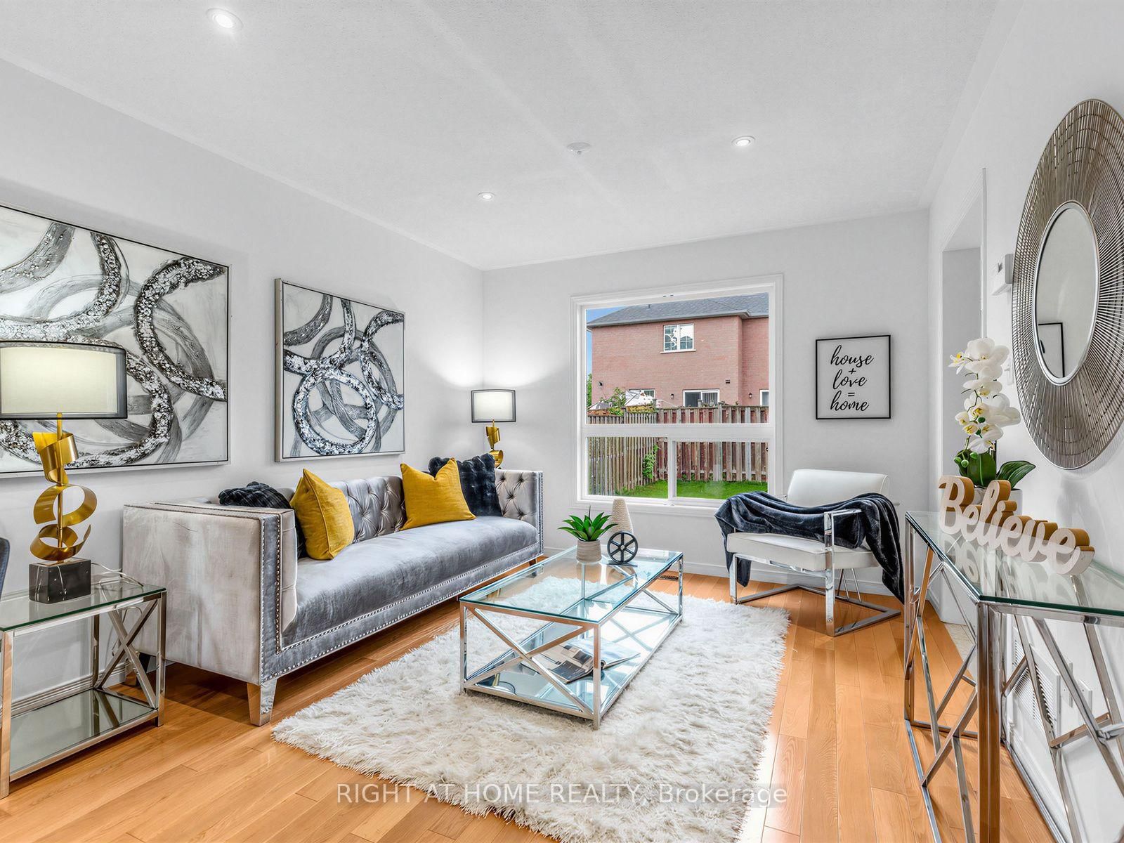 81 Briarcrest Drive • Markham, ON photo 2