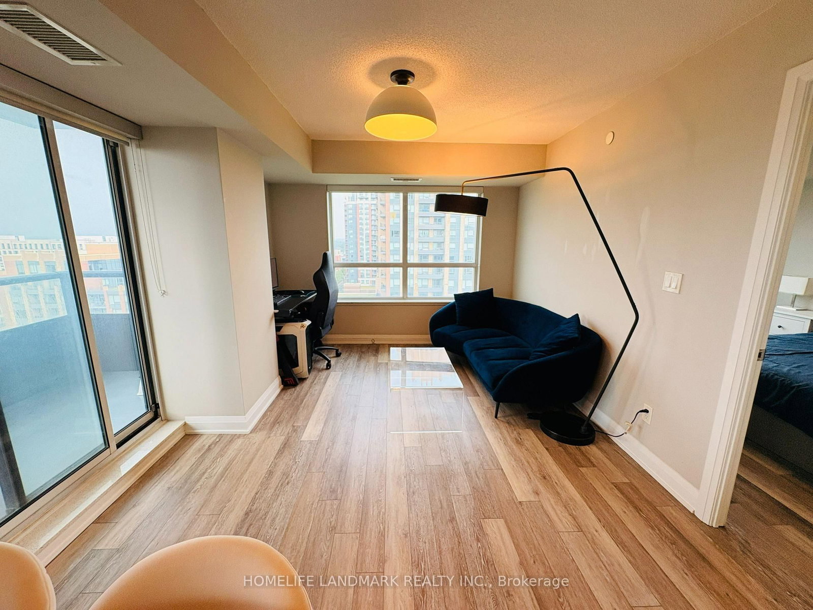 15 Water Walk Drive • #1102 • Markham, ON photo 6