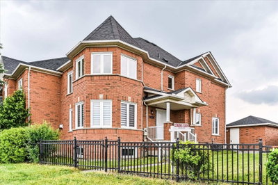 9096 Dufferin Street N • Vaughan, ON photo 2