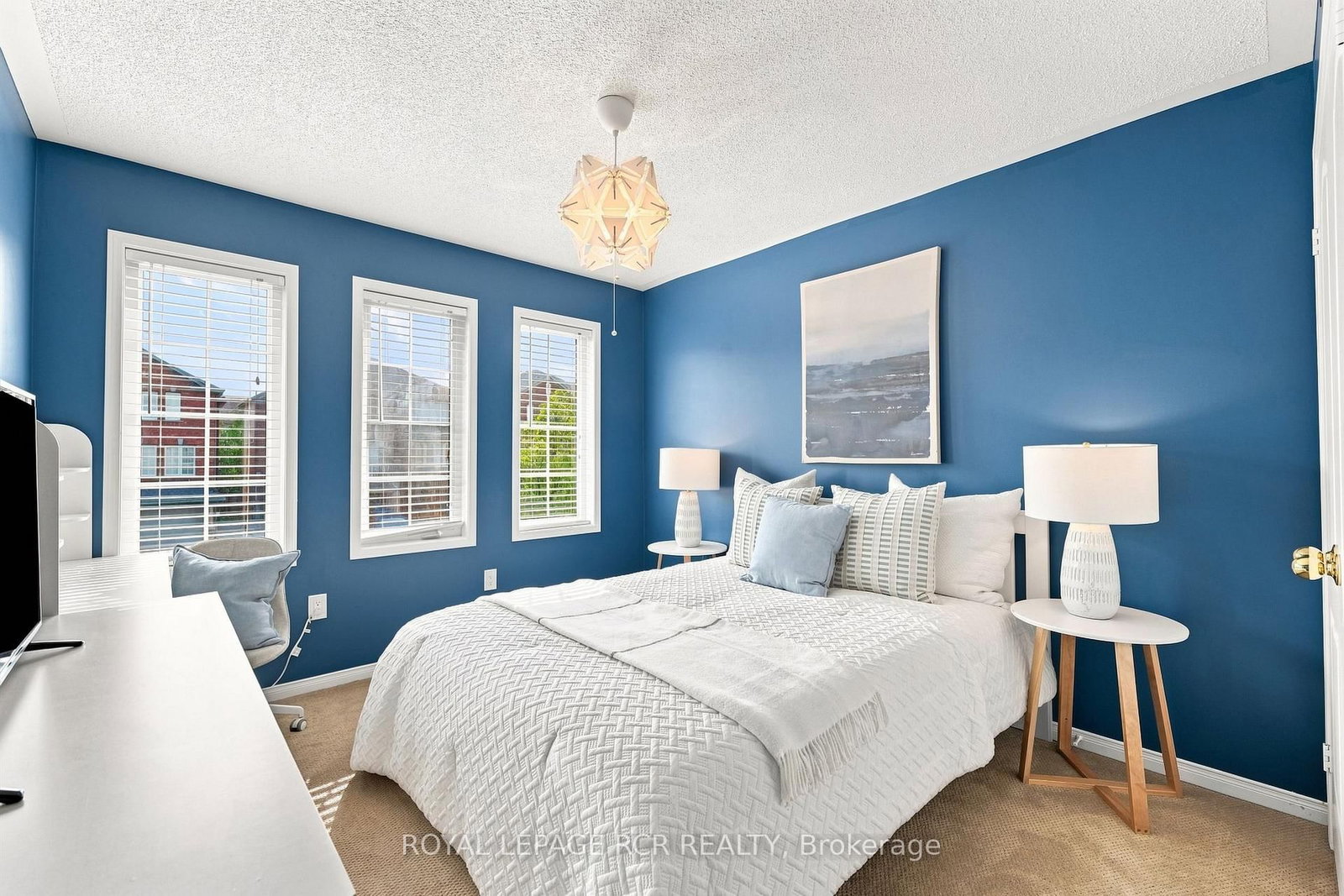 70 Millcliff Circle • Aurora, ON photo 21