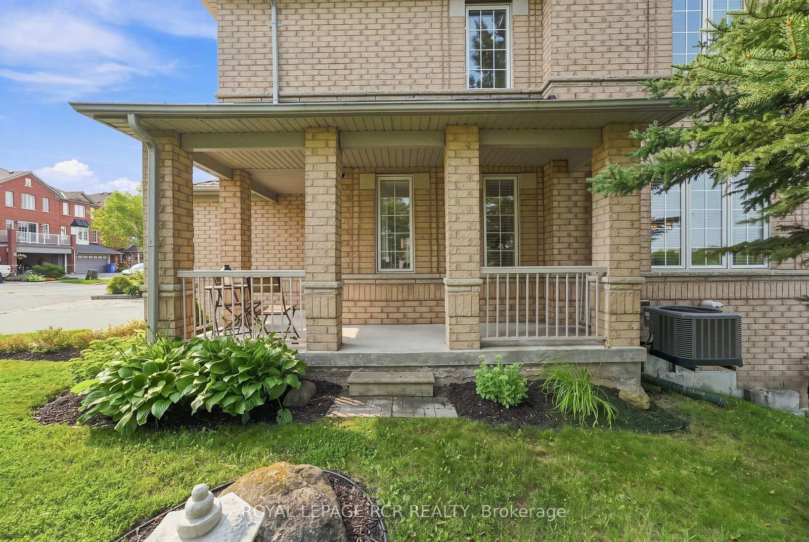70 Millcliff Circle • Aurora, ON photo 30