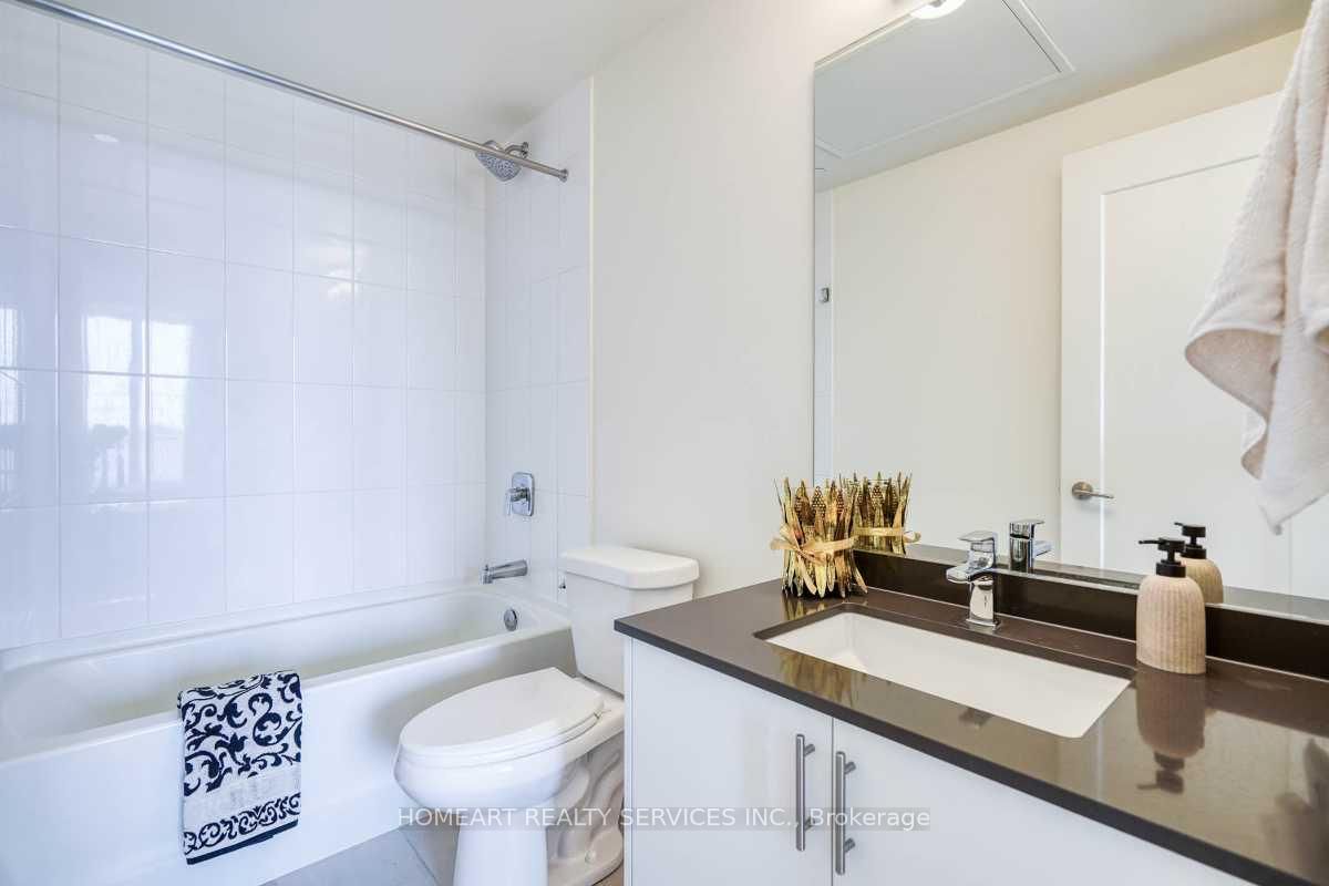 8960 Jane Street • #314 • Vaughan, ON photo 22