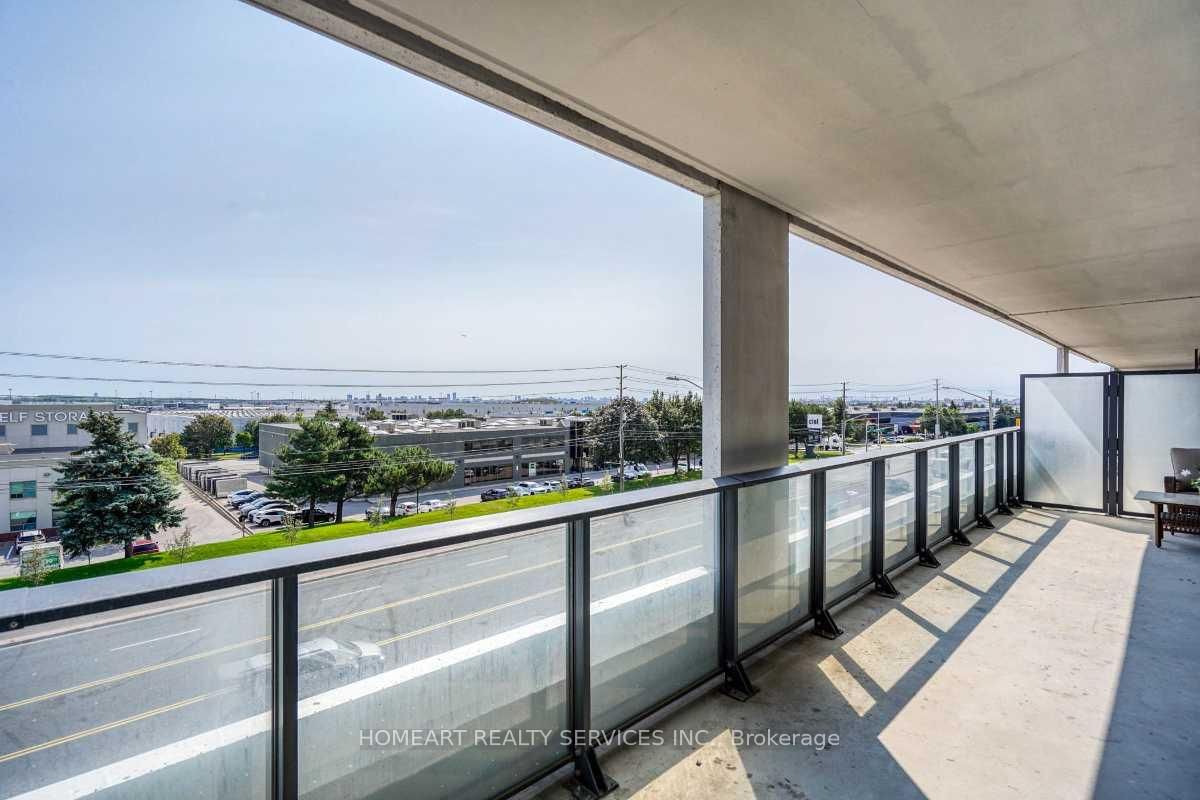 8960 Jane Street • #314 • Vaughan, ON photo 28