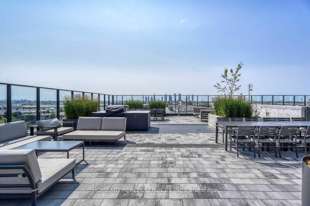 8960 Jane Street • #314 • Vaughan, ON photo 32