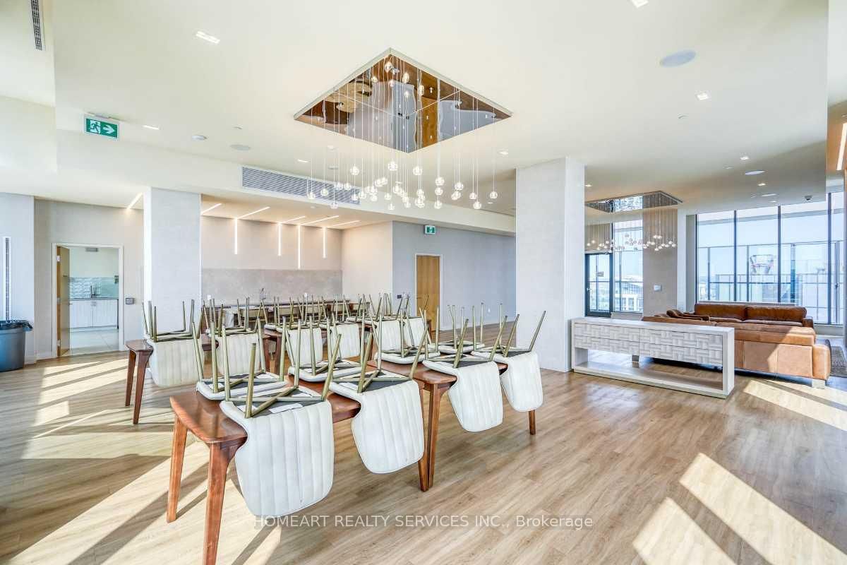 8960 Jane Street • #314 • Vaughan, ON photo 38