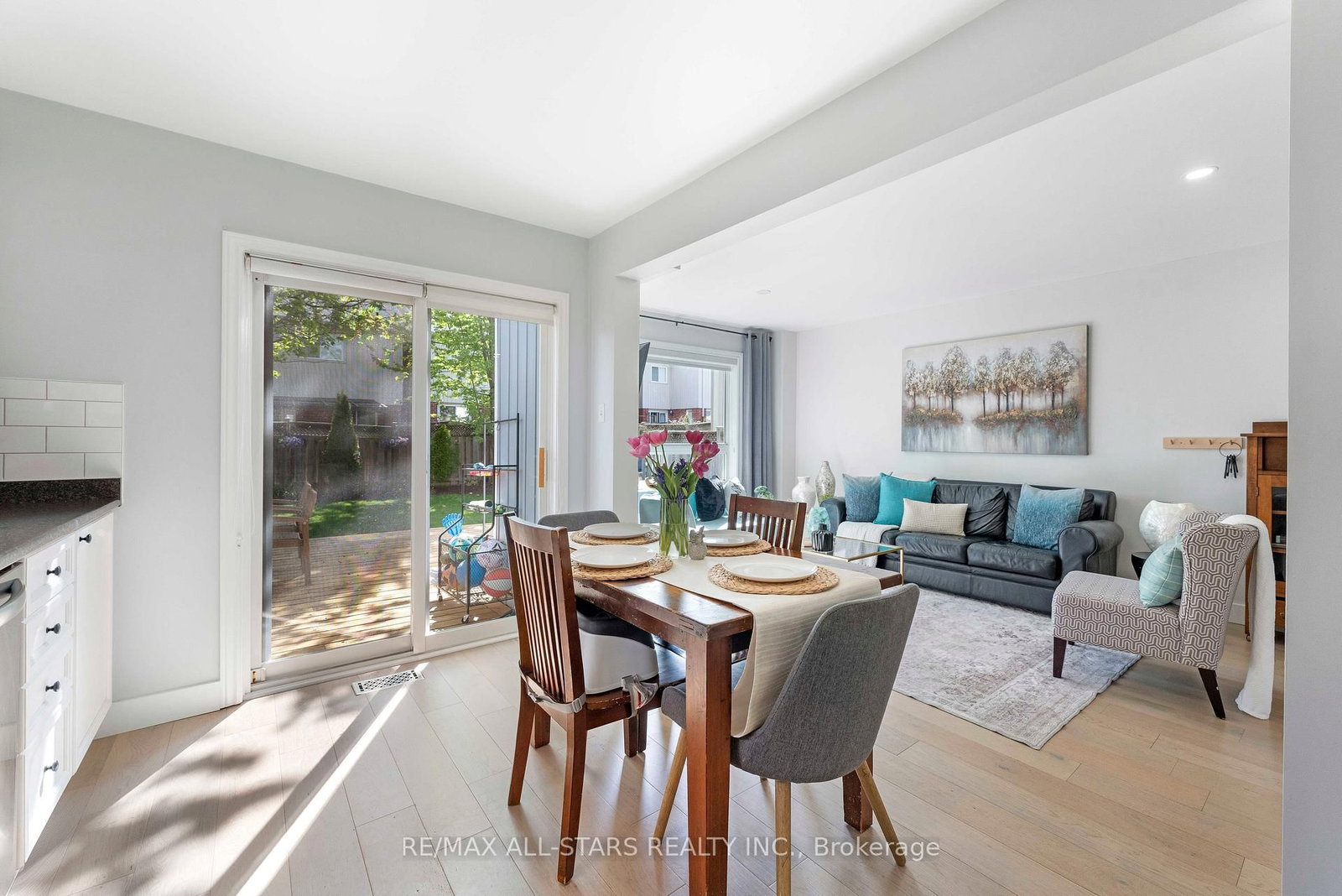 58 Margaret Graham Crescent • East Gwillimbury, ON photo 1