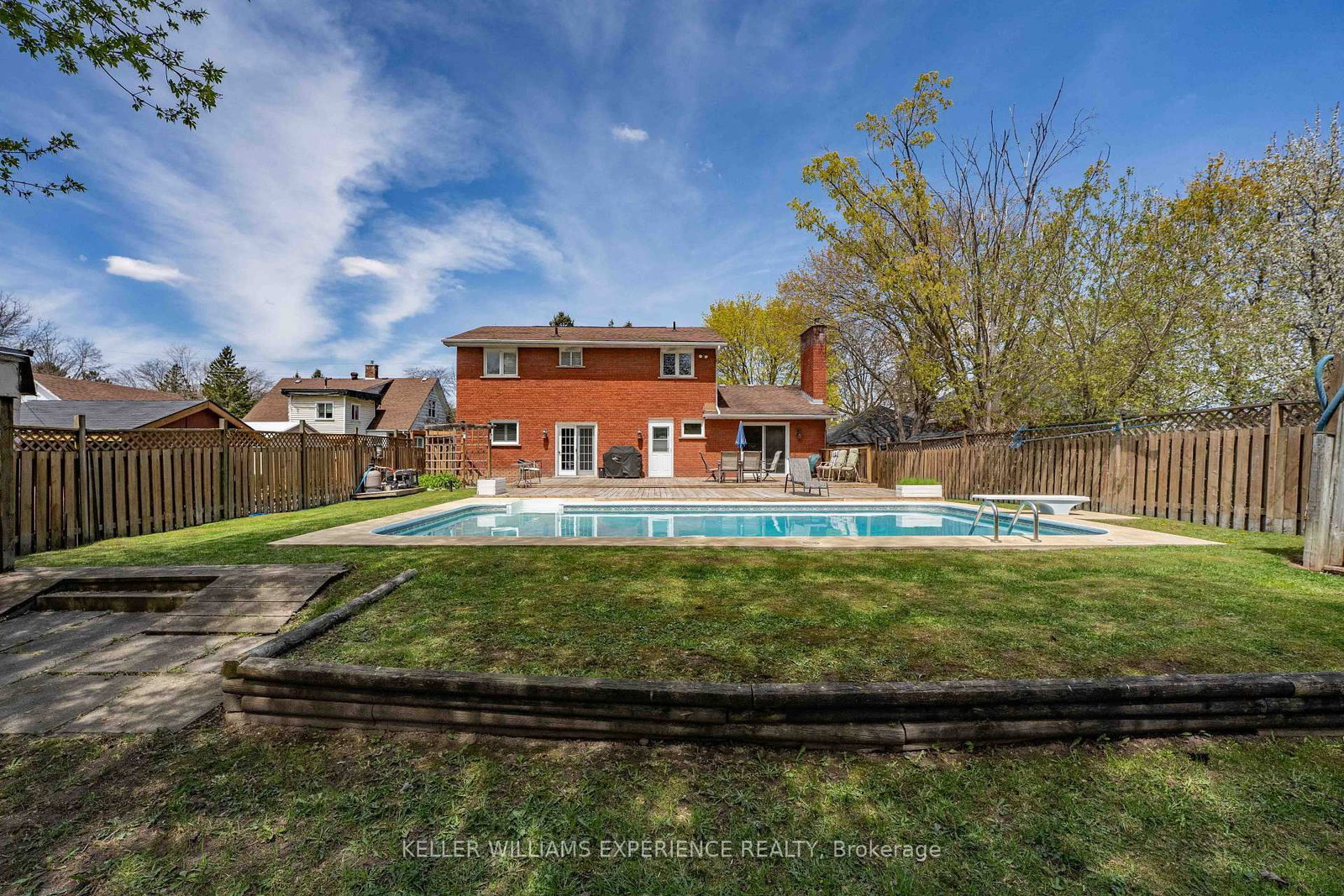 281 Victoria Street E • New Tecumseth, ON photo 37