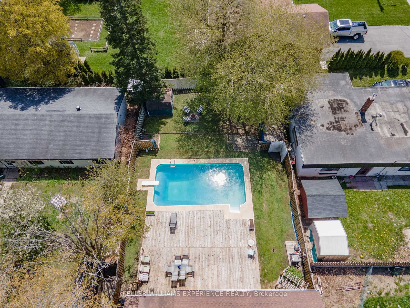 281 Victoria Street E • New Tecumseth, ON photo 38