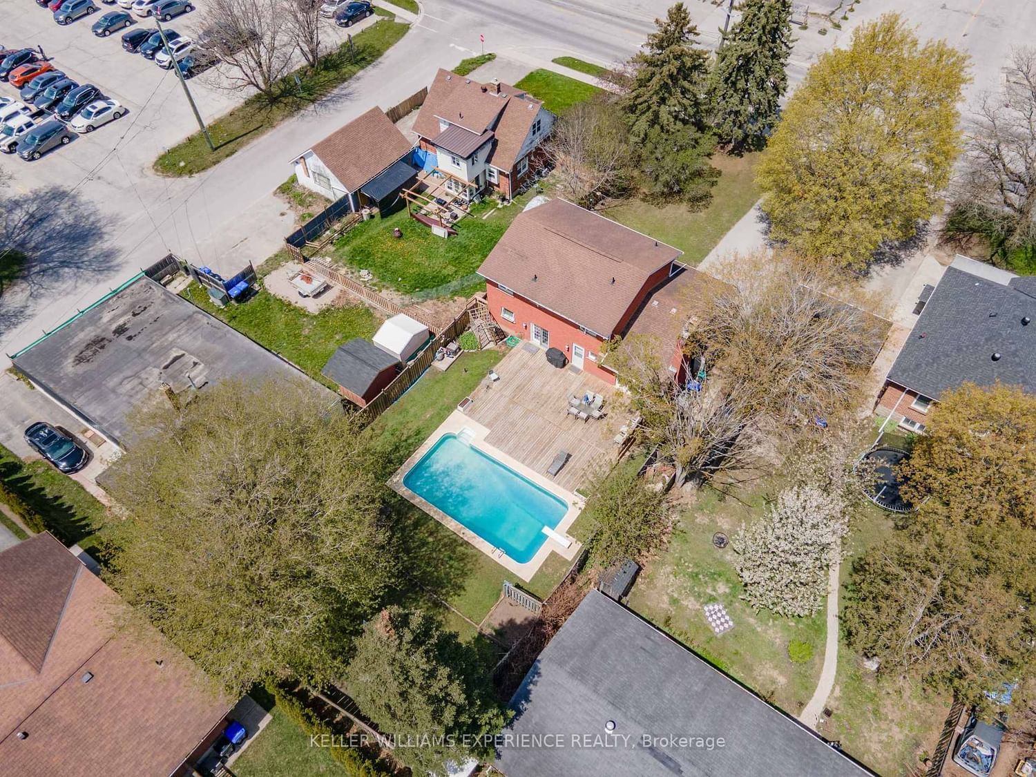 281 Victoria Street E • New Tecumseth, ON photo 39