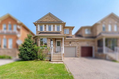 187 Red Maple Road • Richmond Hill, ON photo 3