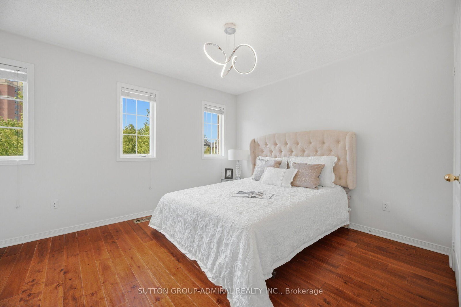 187 Red Maple Road • Richmond Hill, ON photo 32