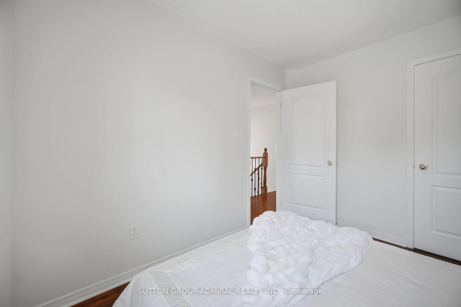 187 Red Maple Road • Richmond Hill, ON photo 35