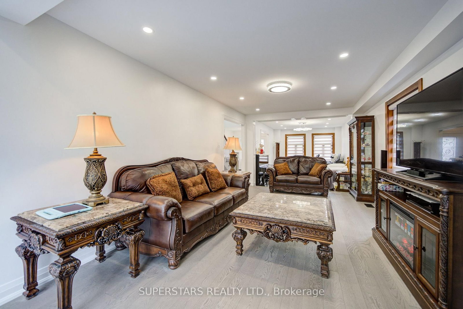 34 Loweswater Avenue • Markham, ON photo 10