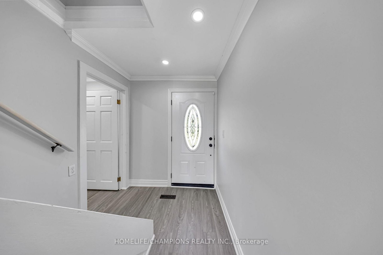 997 Mount Albert Road • East Gwillimbury, ON photo 14