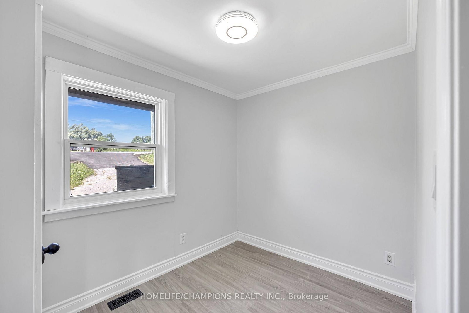 997 Mount Albert Road • East Gwillimbury, ON photo 16