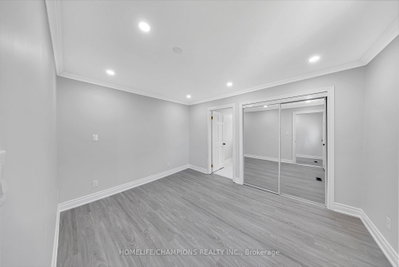 997 Mount Albert Road • East Gwillimbury, ON photo 9
