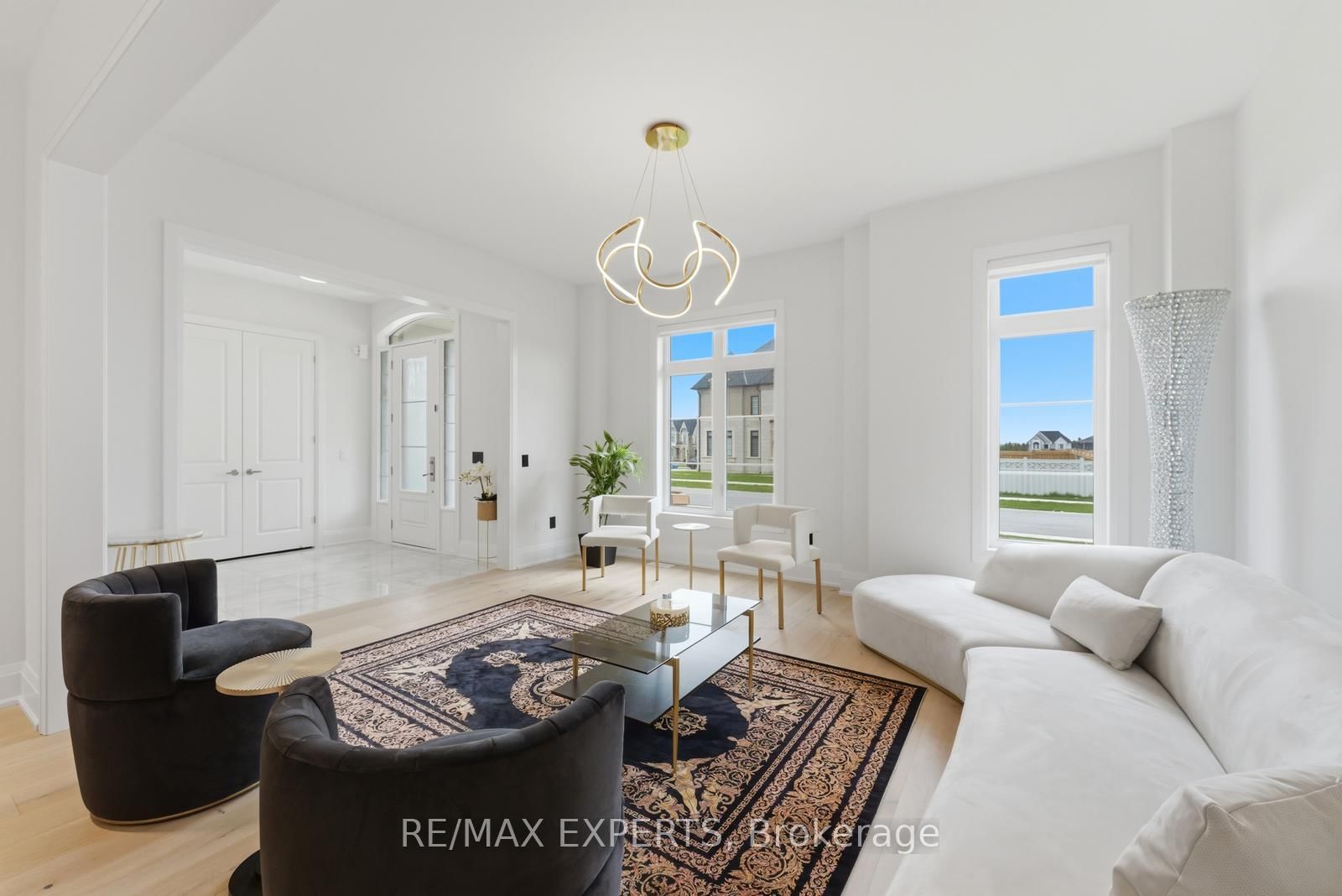15 Sculpture Garden Lane • Vaughan, ON photo 10