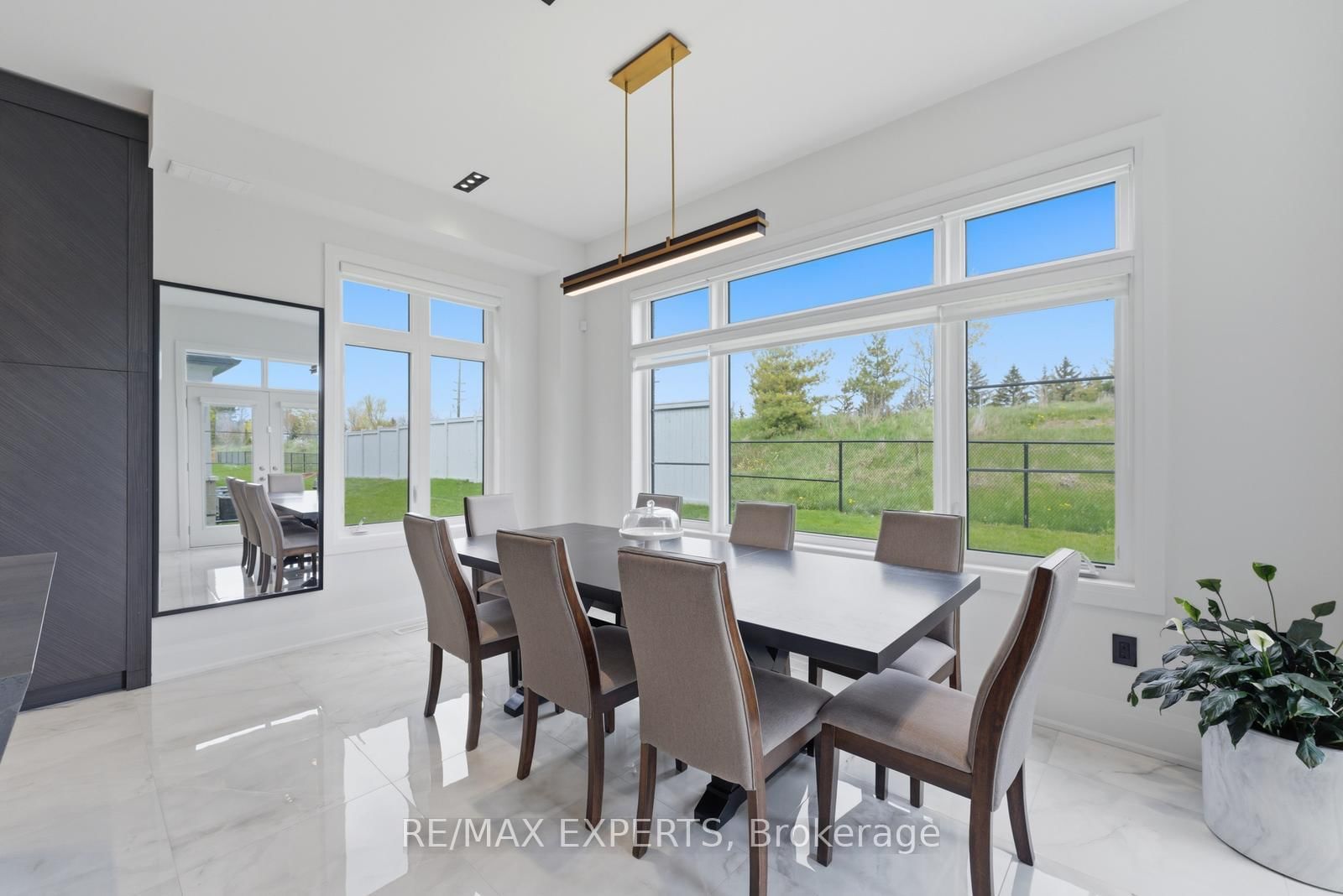 15 Sculpture Garden Lane • Vaughan, ON photo 23