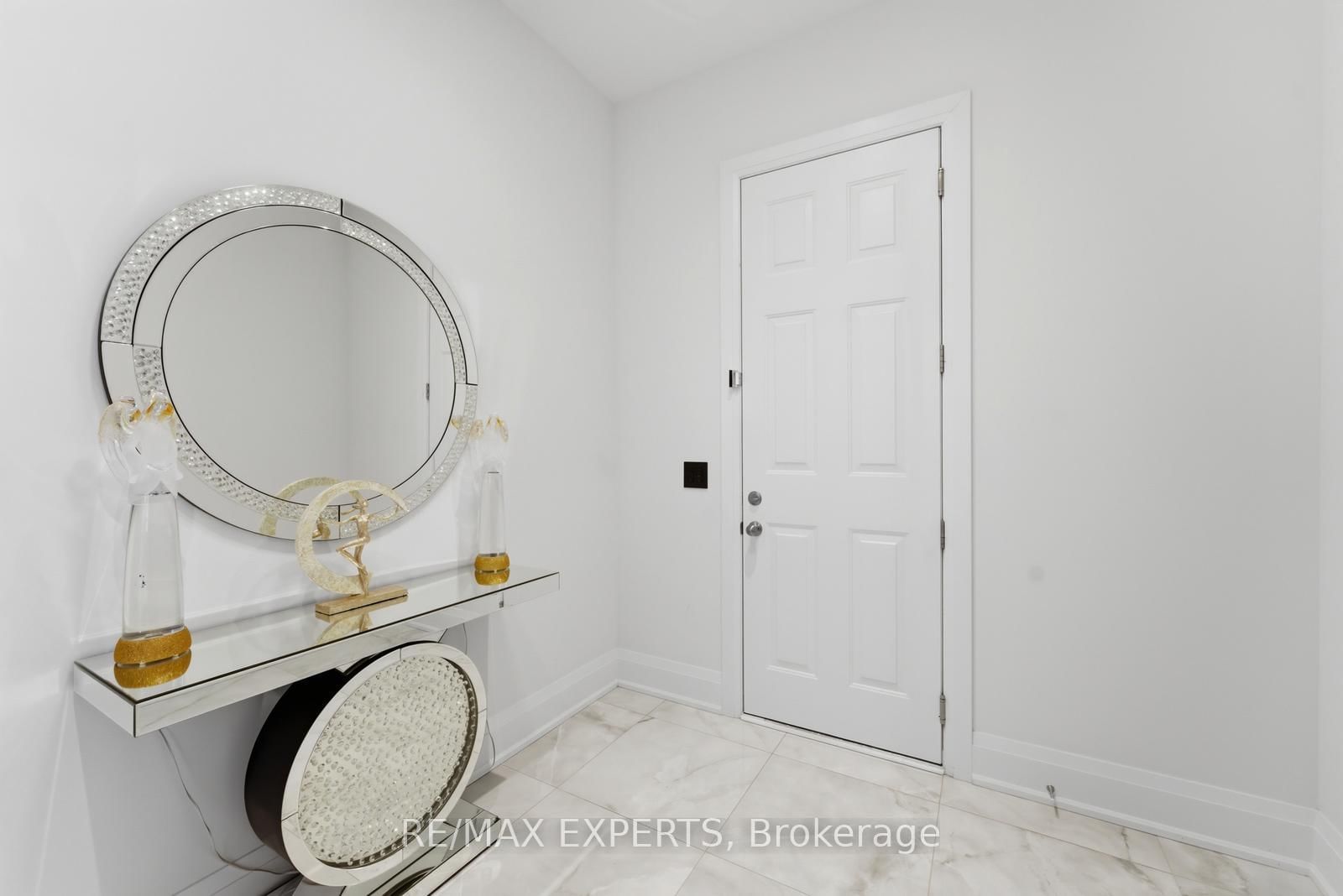 15 Sculpture Garden Lane • Vaughan, ON photo 25