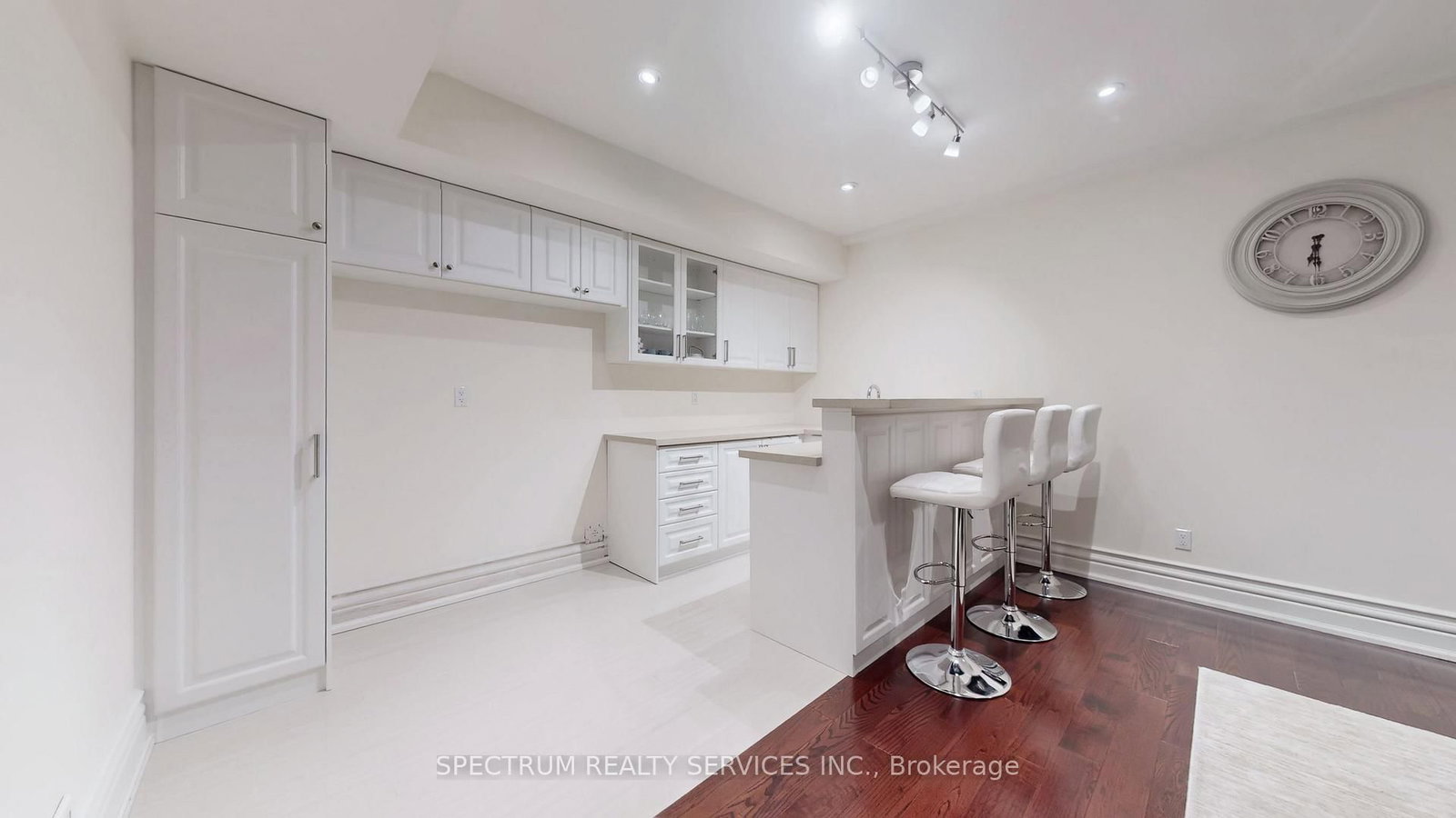 223 Lennox Avenue • Richmond Hill, ON photo 43