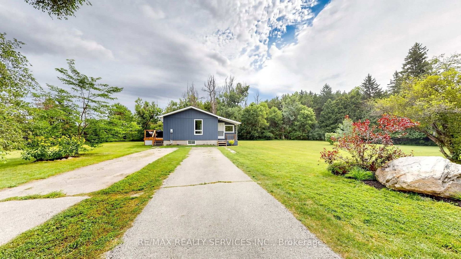 9225 County 1 Road • Adjala-Tosorontio, ON photo 2